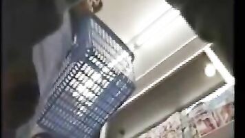 Clever guy upskirts clueless asian chicks. 2