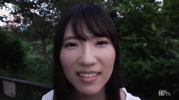 今日はアイドルちっくのともかちゃんがファンの自宅に訪問してご奉仕しちゃいますよ！ 1