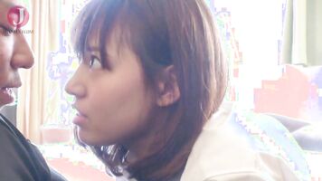 変態美女のセックス事情を調査、驚愕の禁断の関係です。 [HMHI-263]