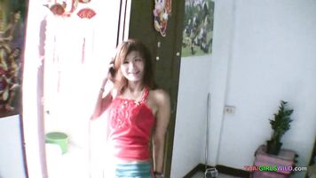 Thai girl cheats on husband gets fucked in her small room