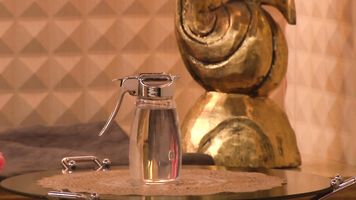 Harem Salon With Charismatic Esthetic mdb-601.