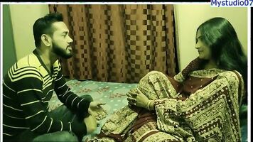 Indian new web series sex Hot Bhabhi sudden fuck by husband friend! Hindi voice