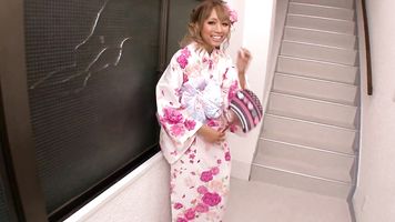 Teen Geisha Gets Gangbanged.