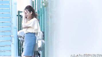 Busty Yuna Najyou likes to get nasty for sex.