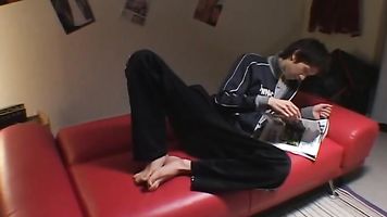 Amazing Japanese mature lady bounces on cock of a young guy.
