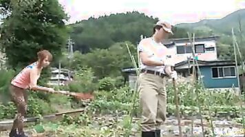 MILF Yumi Kazama Fucks A Guy In The Field In Public.