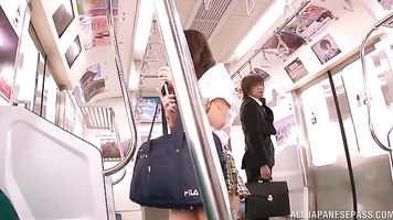 Mizuki Hinano sucks cock of hot guy in public.