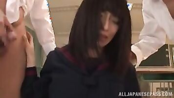 Omg shes so fucking cute n sexy